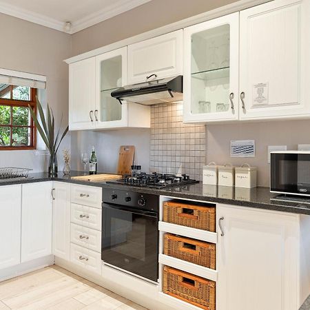 Hotel Woodlands Self Catering Knysna Esterno foto